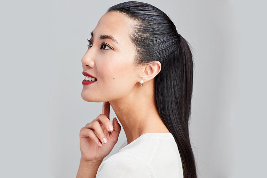 HALF-UP, HALF-DOWN HAIRSTYLE