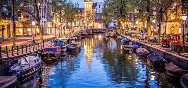 amsterdam-canals