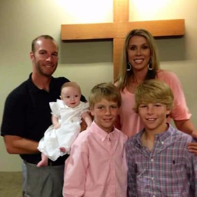 Brian Thomas and his family