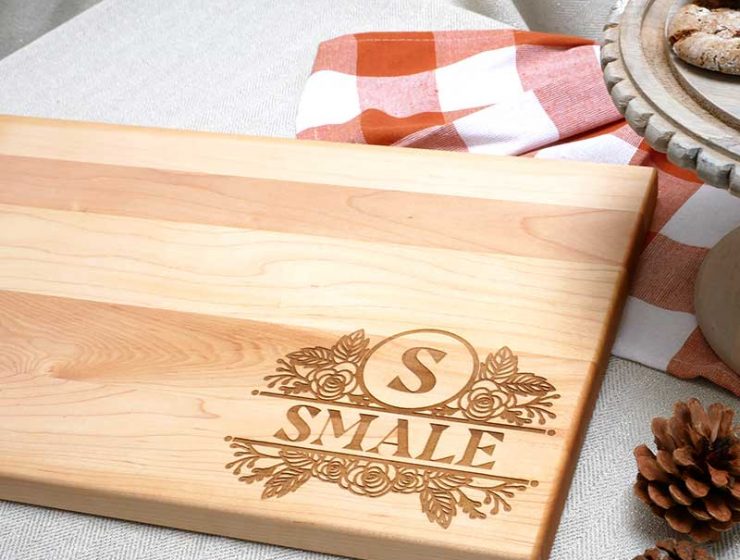personalized-wood-cutting-board