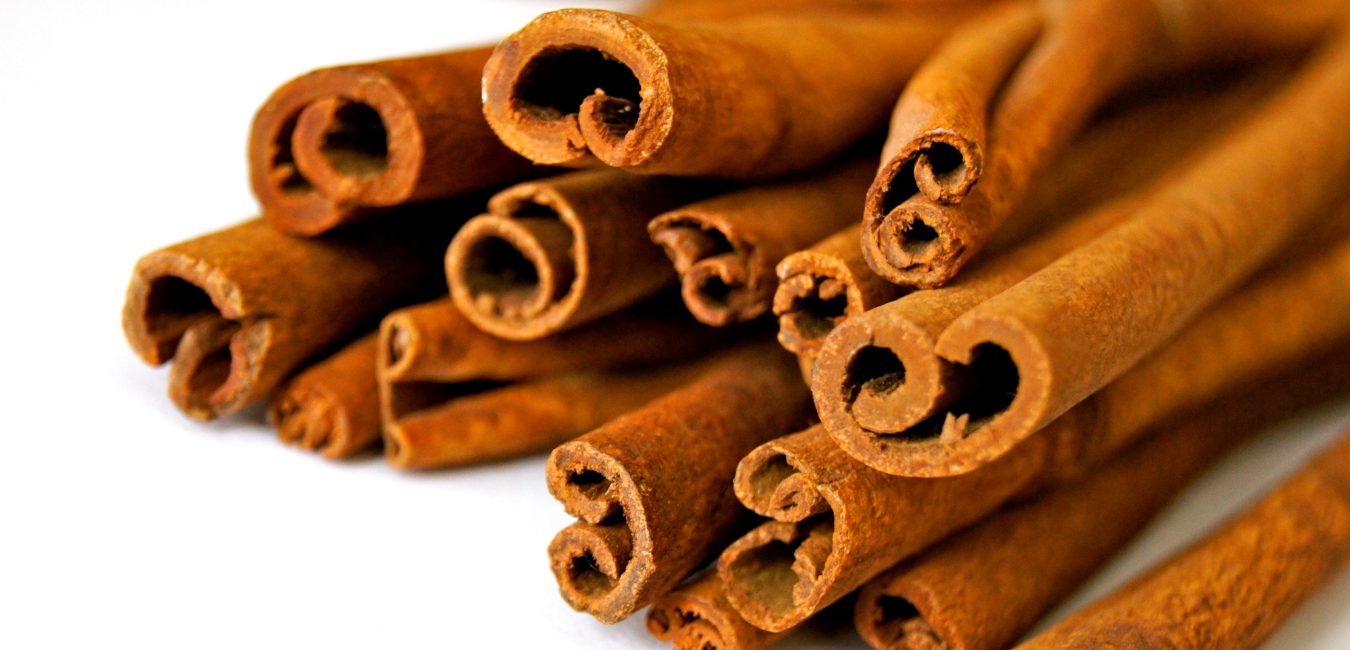 5 Benefits of adding cinnamon water to your diet 2 Cinnamon