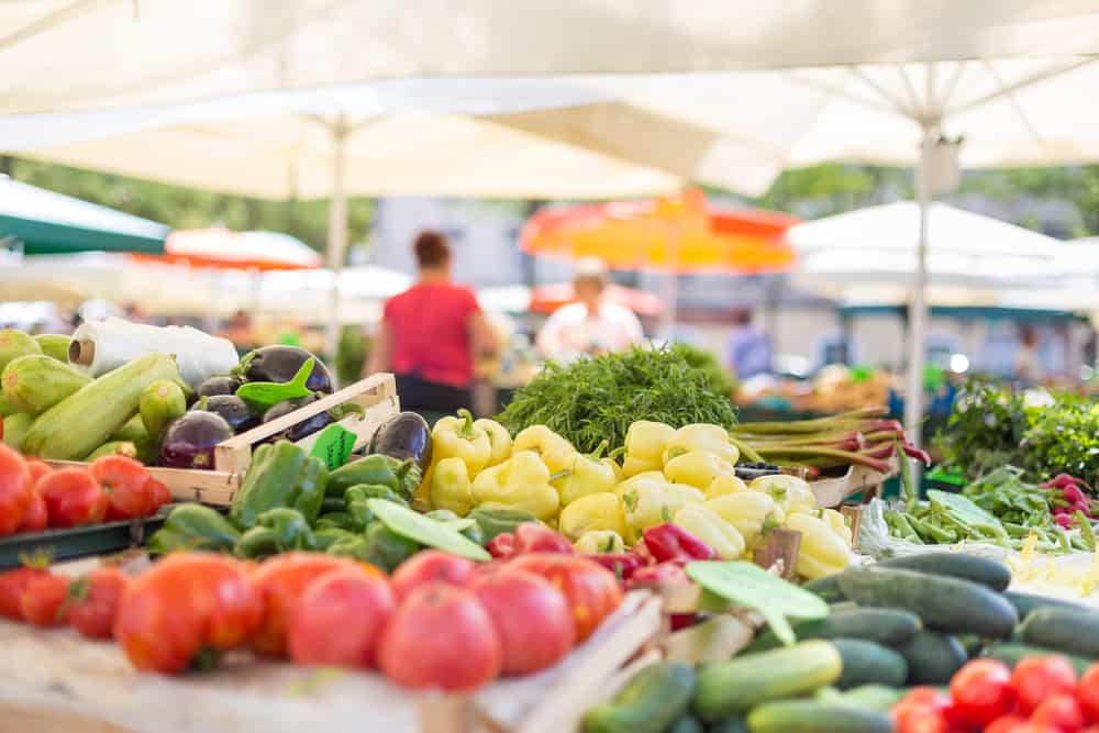 ccimage-shutterstock_311551748 Farmers Market