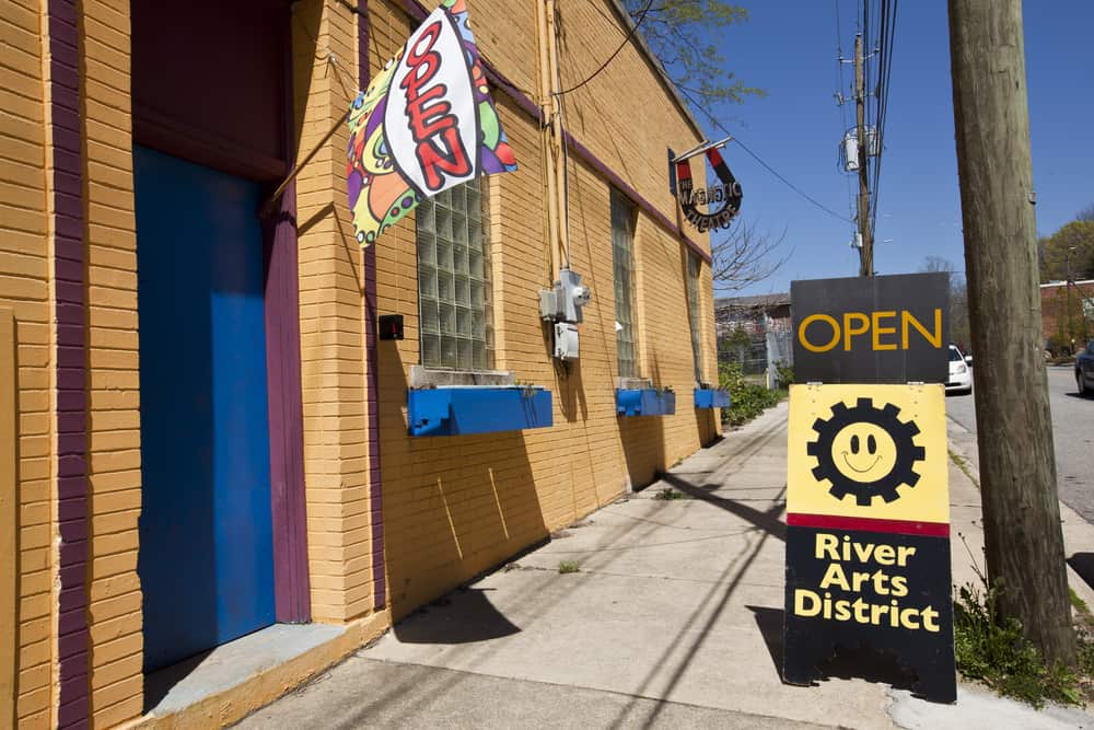 ccimage-shutterstock_458903440 River Arts District